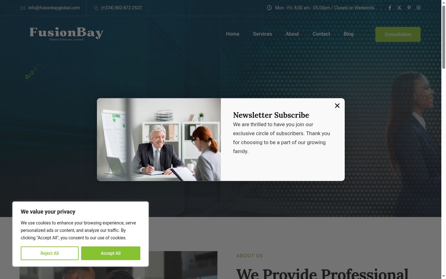 Screenshot of the consent banner shown before any interaction