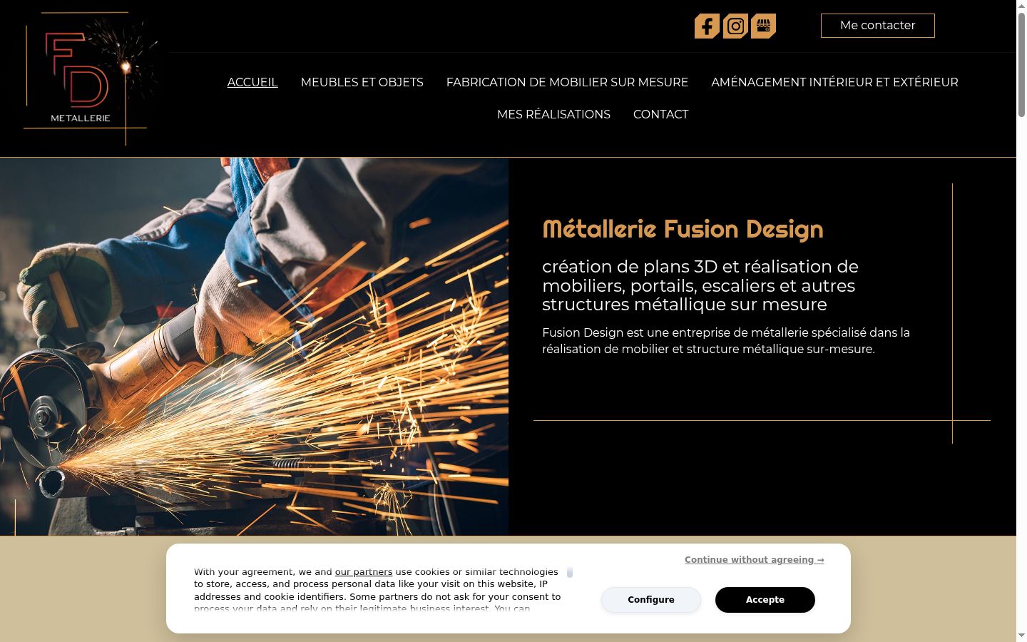Screenshot del banner di consenso mostrato prima di qualsiasi interazione