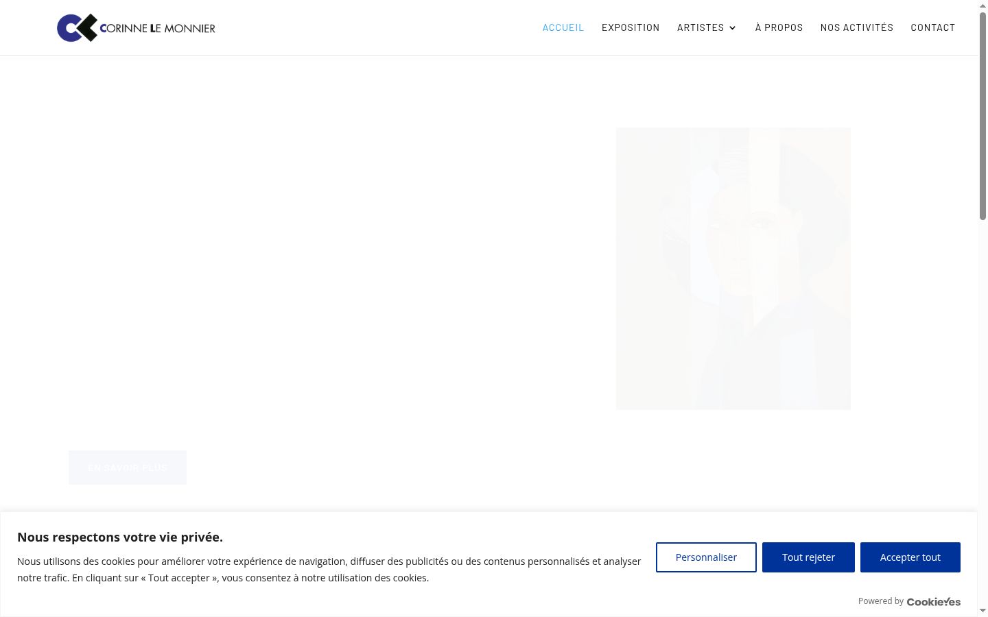 Captura de pantalla del banner de consentimiento mostrado antes de cualquier interacción