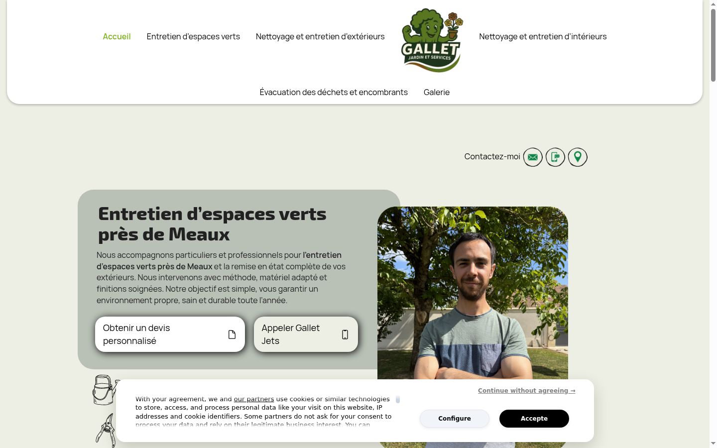 Screenshot of the consent banner shown before any interaction