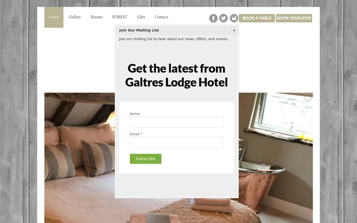 Screenshot of galtreslodge.uk