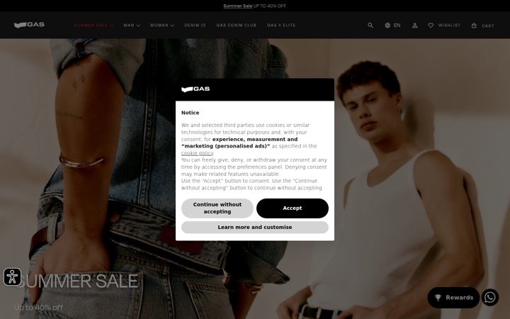 Screenshot of gasjeans.com
