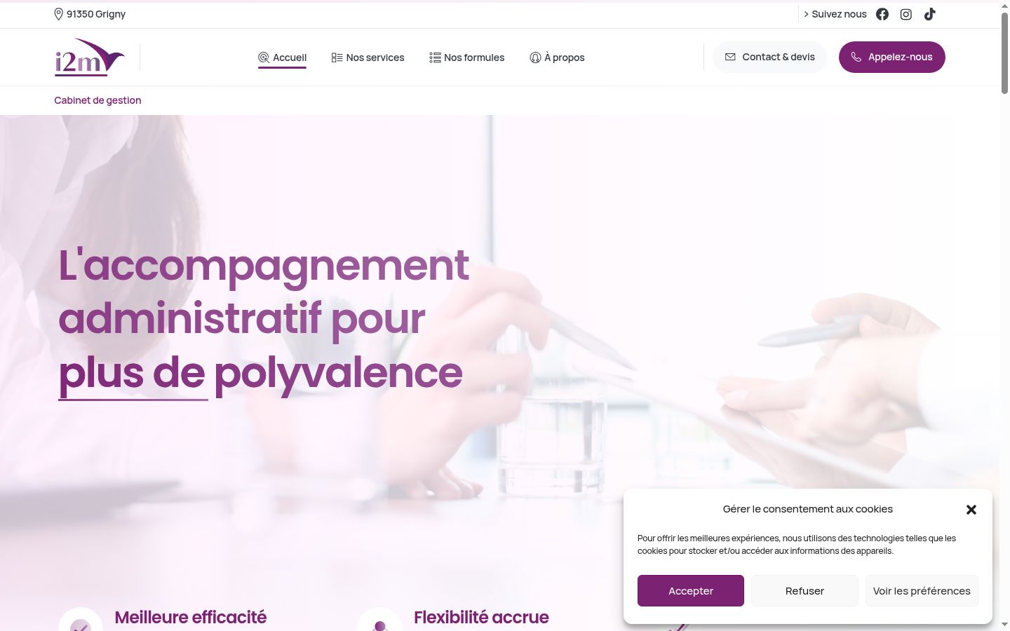 Captura de ecrã do banner de consentimento apresentado antes de qualquer interação