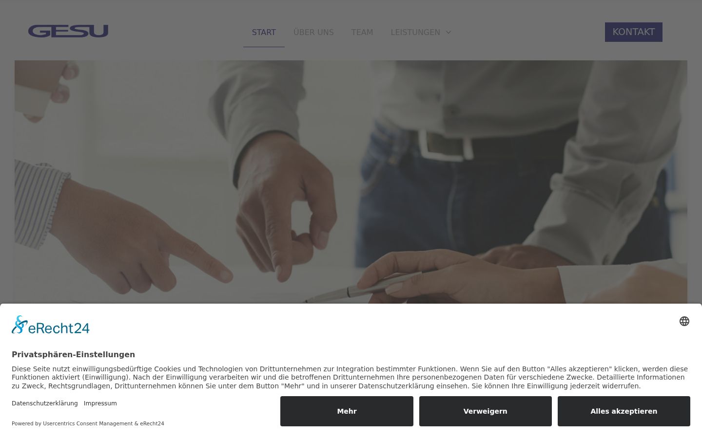 Captura de ecrã do banner de consentimento apresentado antes de qualquer interação