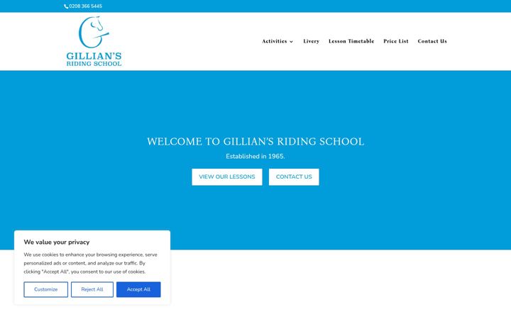 Screenshot of gilliansridingschool.co.uk