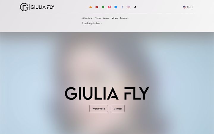 Screenshot of giuliafly.com