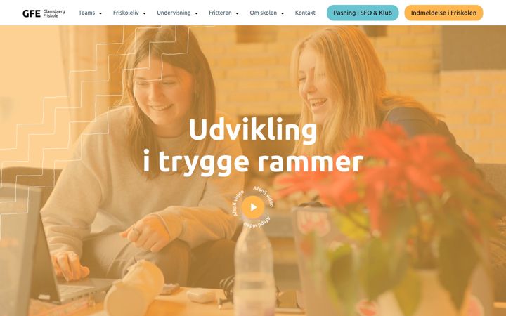Screenshot of glamsbjergfriskole.dk