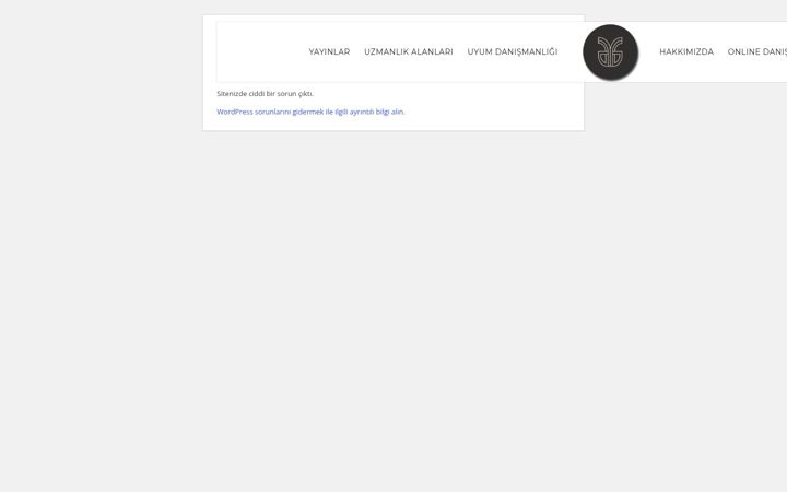 Screenshot of gozdeyavuzer.com