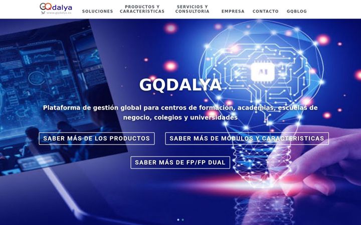 Screenshot of gqdalya.com