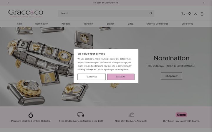Screenshot of graceandcojewellery.co.uk