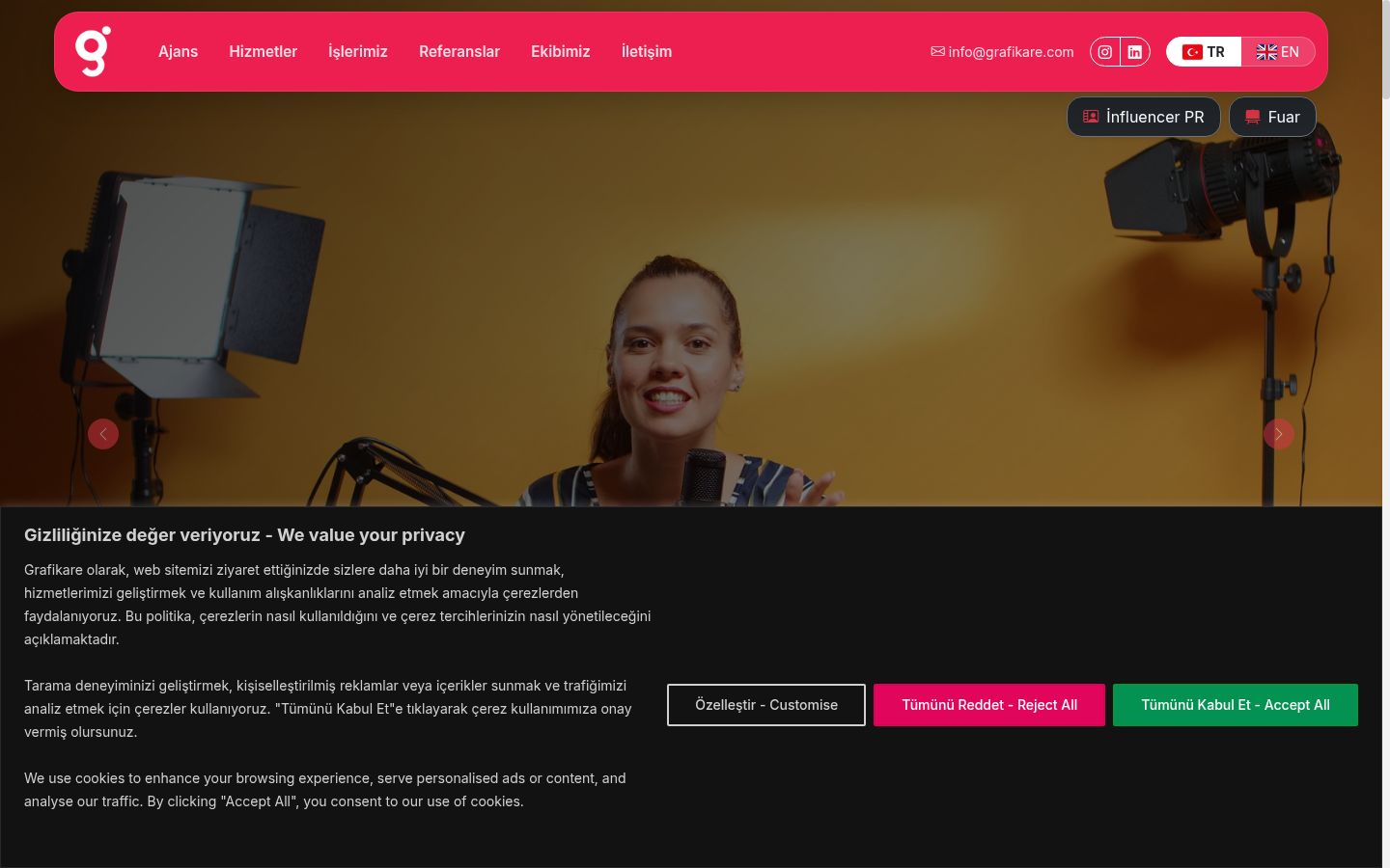 Captura de ecrã do banner de consentimento apresentado antes de qualquer interação