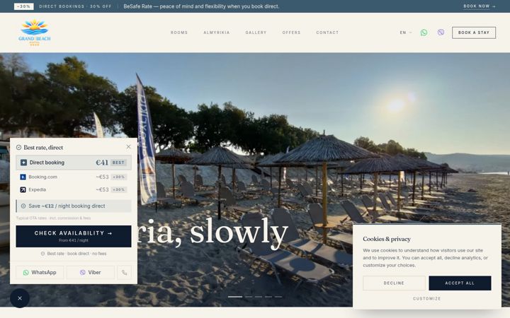 Screenshot of grand-beach-hotel.gr