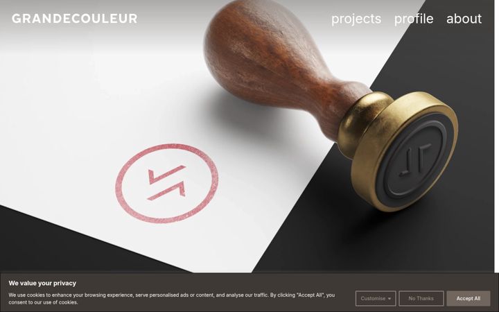 Screenshot of grandecouleur.de