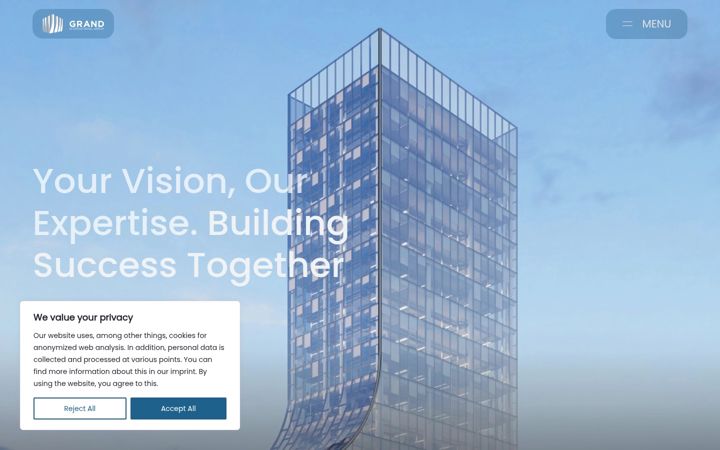 Screenshot of grandigroup.com