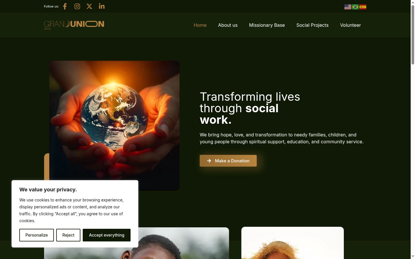 Screenshot of the consent banner shown before any interaction
