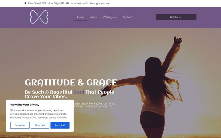 Screenshot of gratitudeandgrace.co.uk