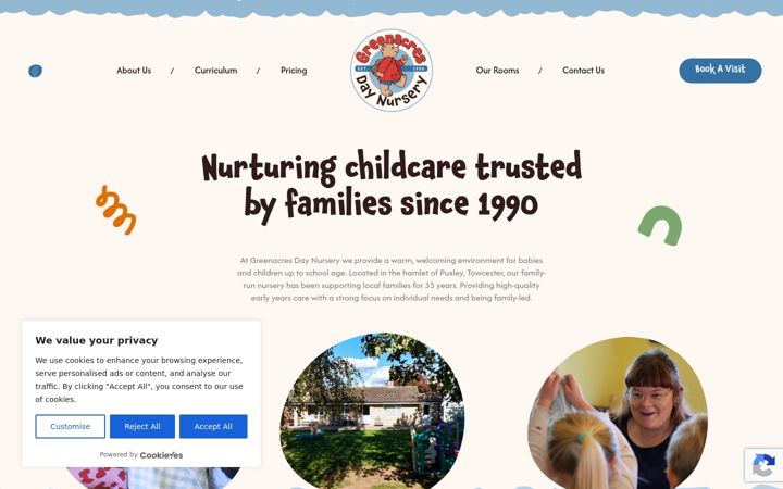 Screenshot of greenacresdaynursery.co.uk