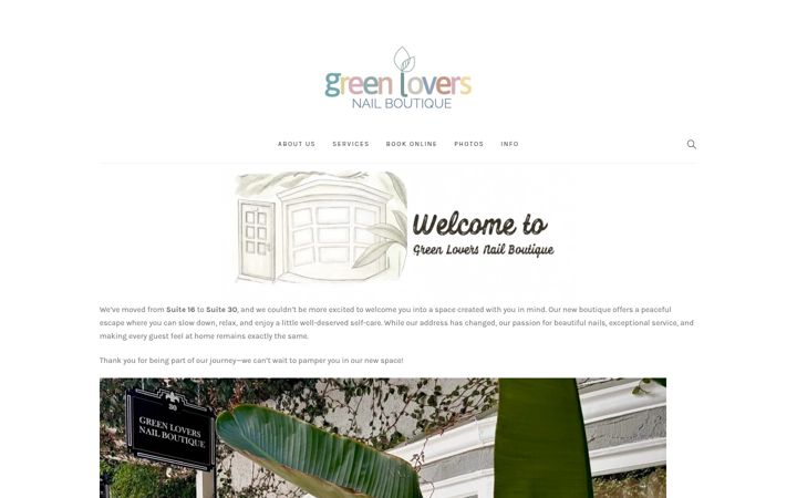 Screenshot of greenloversnails.com