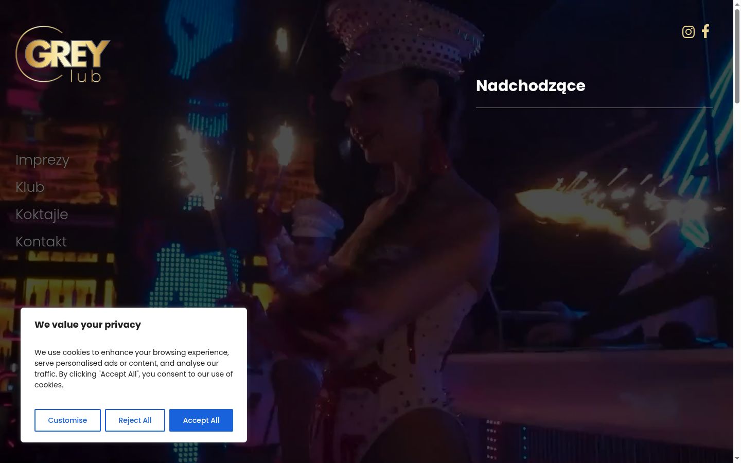 Captură de ecran a bannerului de consimțământ afișat înainte de orice interacțiune