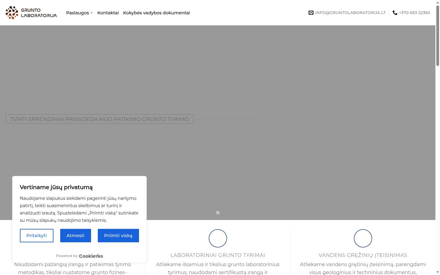Snímka obrazovky banera súhlasu zobrazeného pred akoukoľvek interakciou