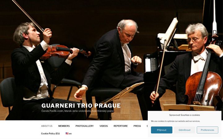Screenshot of guarneritrioprague.com