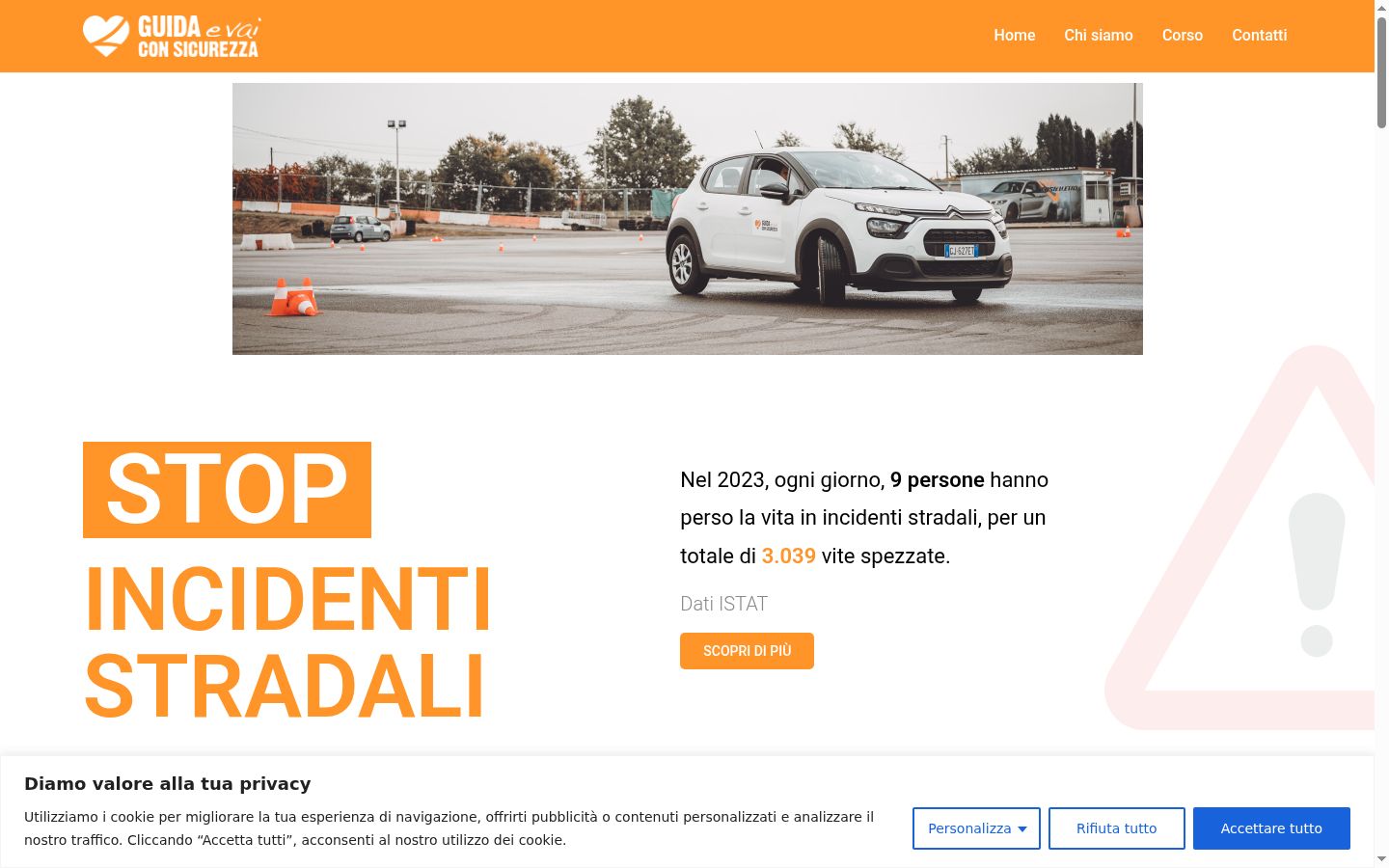 Captură de ecran a bannerului de consimțământ afișat înainte de orice interacțiune