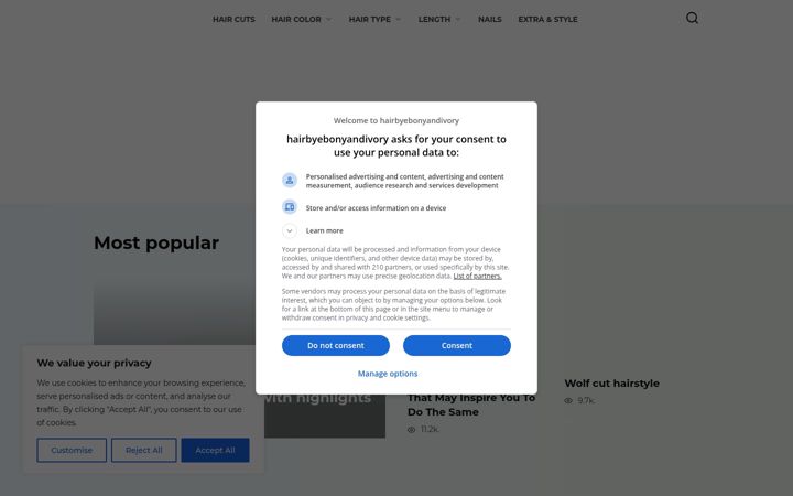 Screenshot of hairbyebonyandivory.com