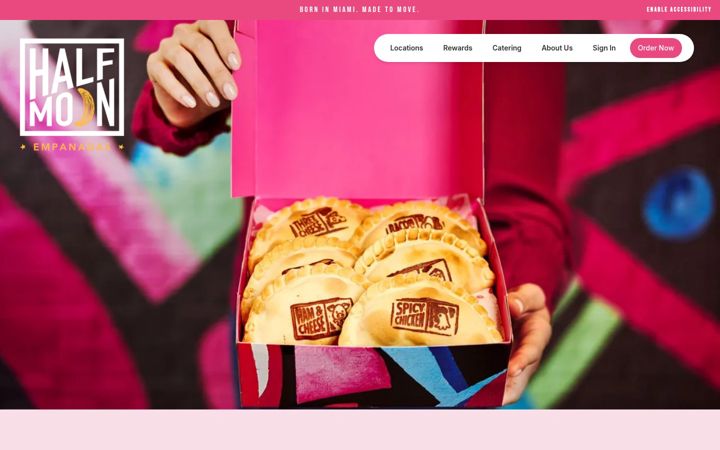 Screenshot of halfmoonempanadas.com