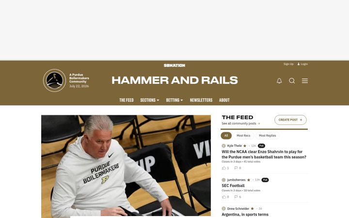Screenshot of hammerandrails.com