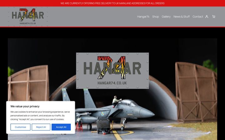 Screenshot of hangar74.co.uk