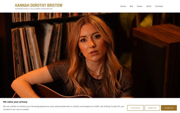 Screenshot of hannahdorothybristow.com