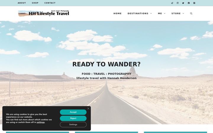 Screenshot of hannahhendersontravel.com