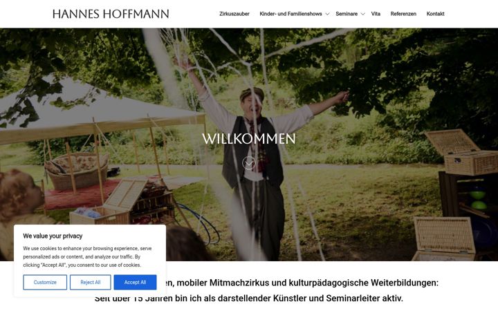 Screenshot of hanneshoffmann.com