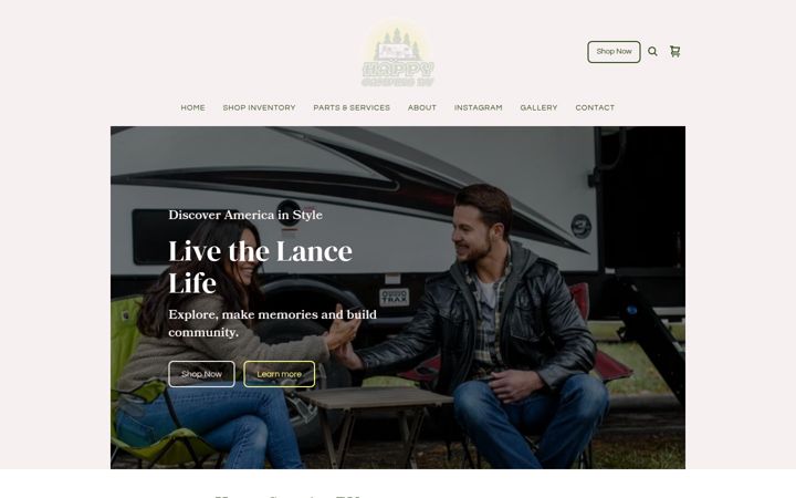 Screenshot stránky happycampingrv.com