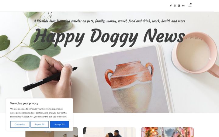 Screenshot of happydoggynews.com
