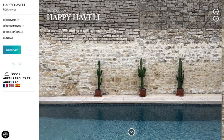 Screenshot of happyhaveli.com