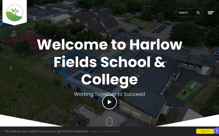 Screenshot of harlowfields.essex.sch.uk