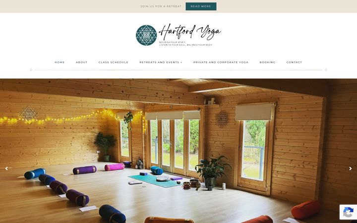 Screenshot of hartfordyoga.co.uk