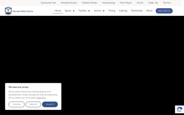 Screenshot of harvestfieldscentre.co.uk