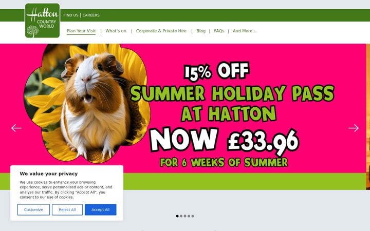Screenshot of hattonworld.com