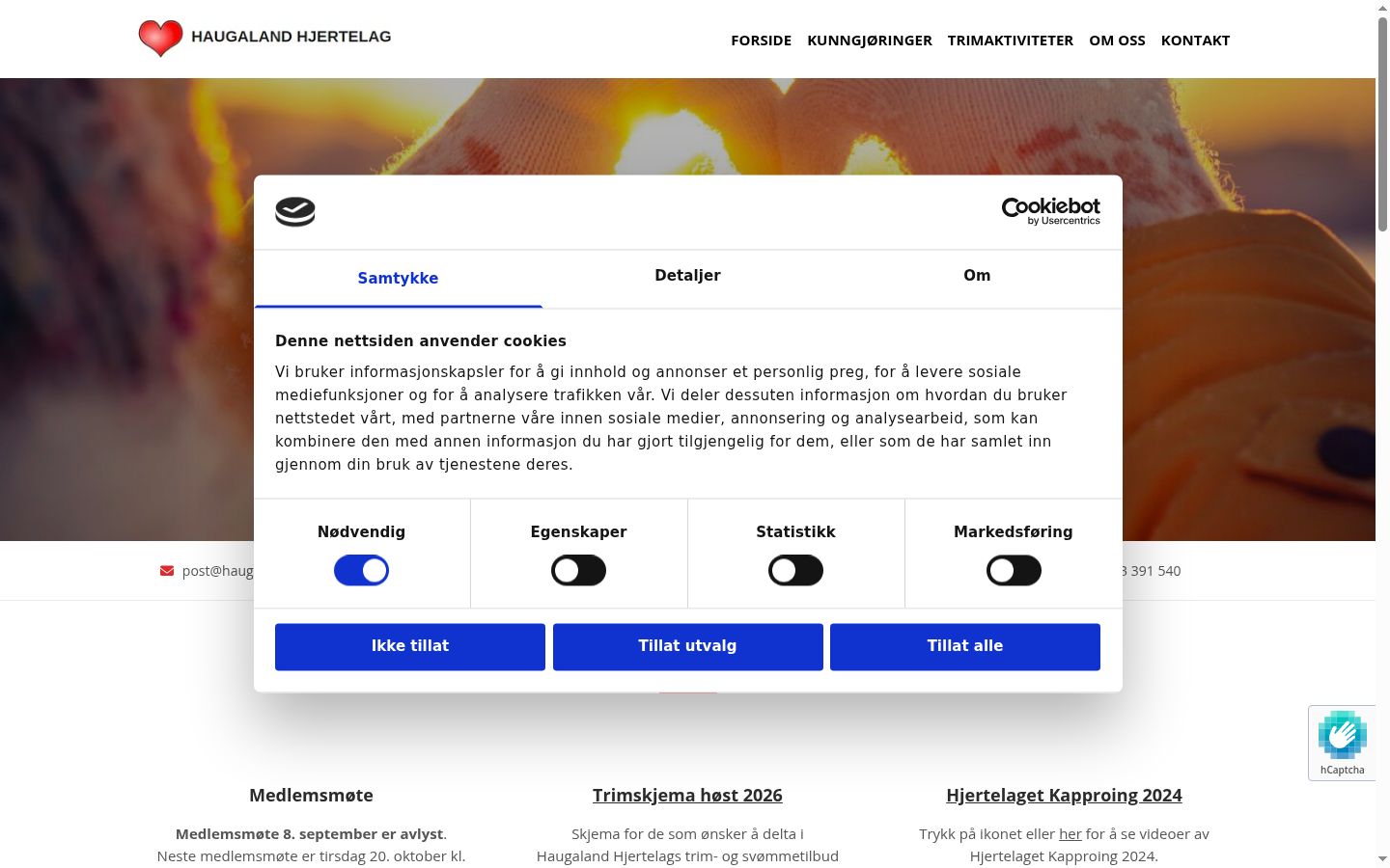 Captura de pantalla del banner de consentimiento mostrado antes de cualquier interacción