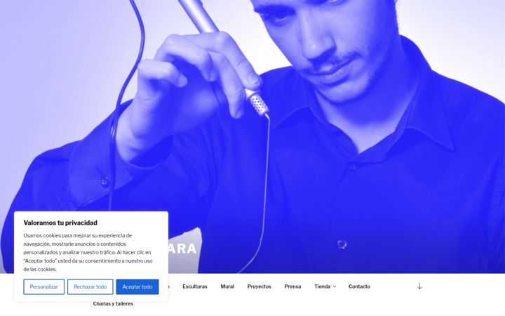 Screenshot of hectorlara.art