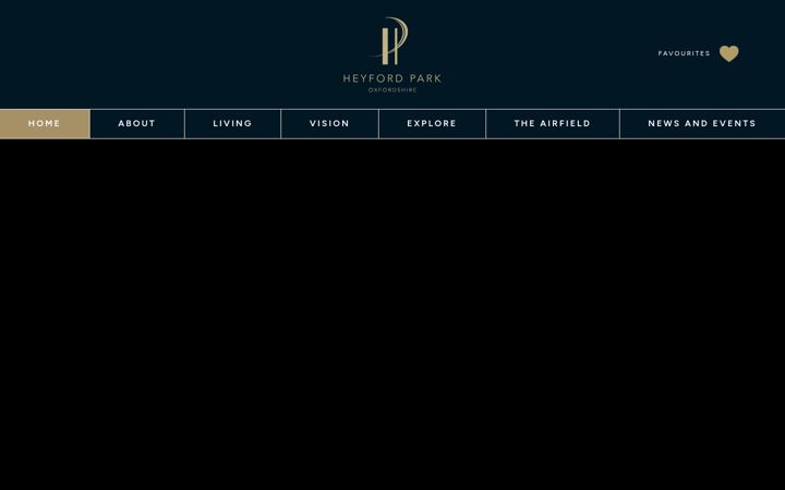 Screenshot of heyfordpark.com