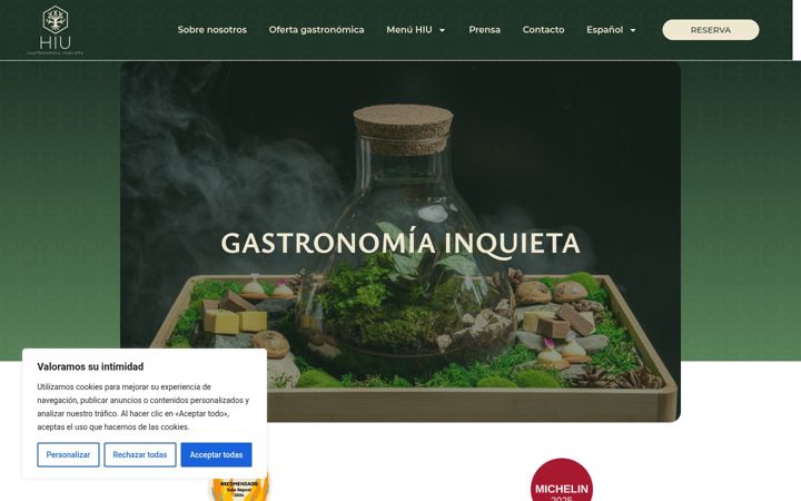 Screenshot of hiurestaurant.com