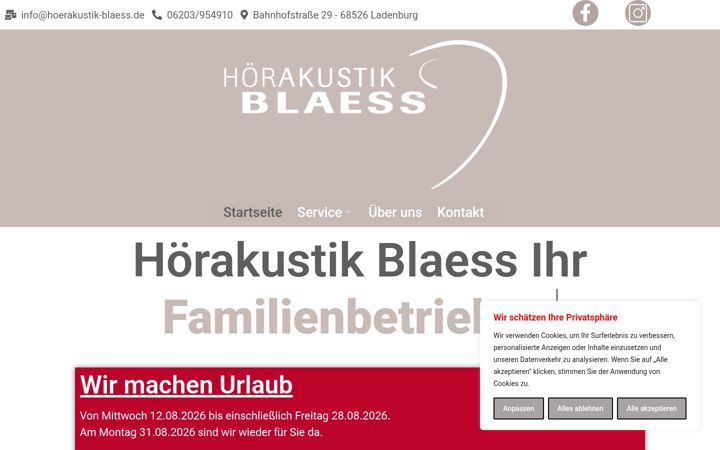 Screenshot of hoerakustik-blaess.de