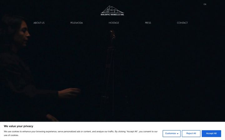 Screenshot of holdingmorelli.com