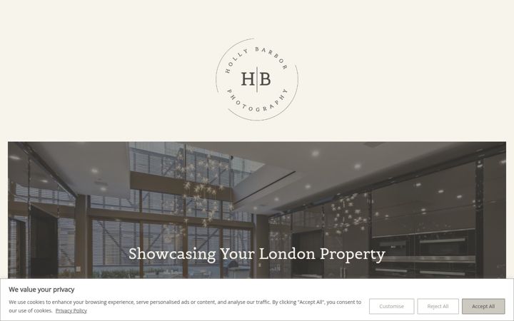Screenshot of hollybarborphotography.co.uk