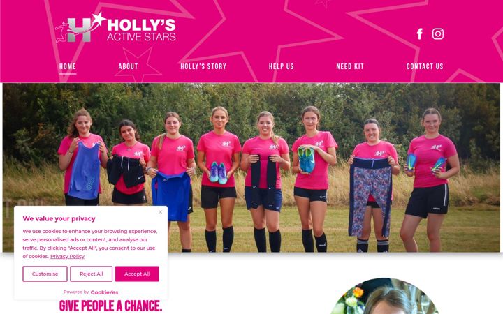 Screenshot of hollysactivestars.org.uk