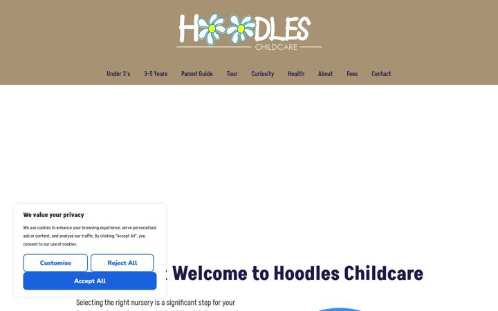 Screenshot of hoodleschildcare.com