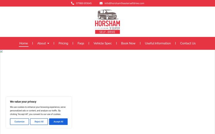 Screenshot of horsham9seaterselfdrive.com
